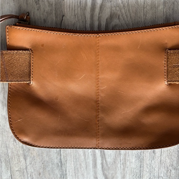 Frye Fanny Pack/Belt Bag - Picture 10 of 11